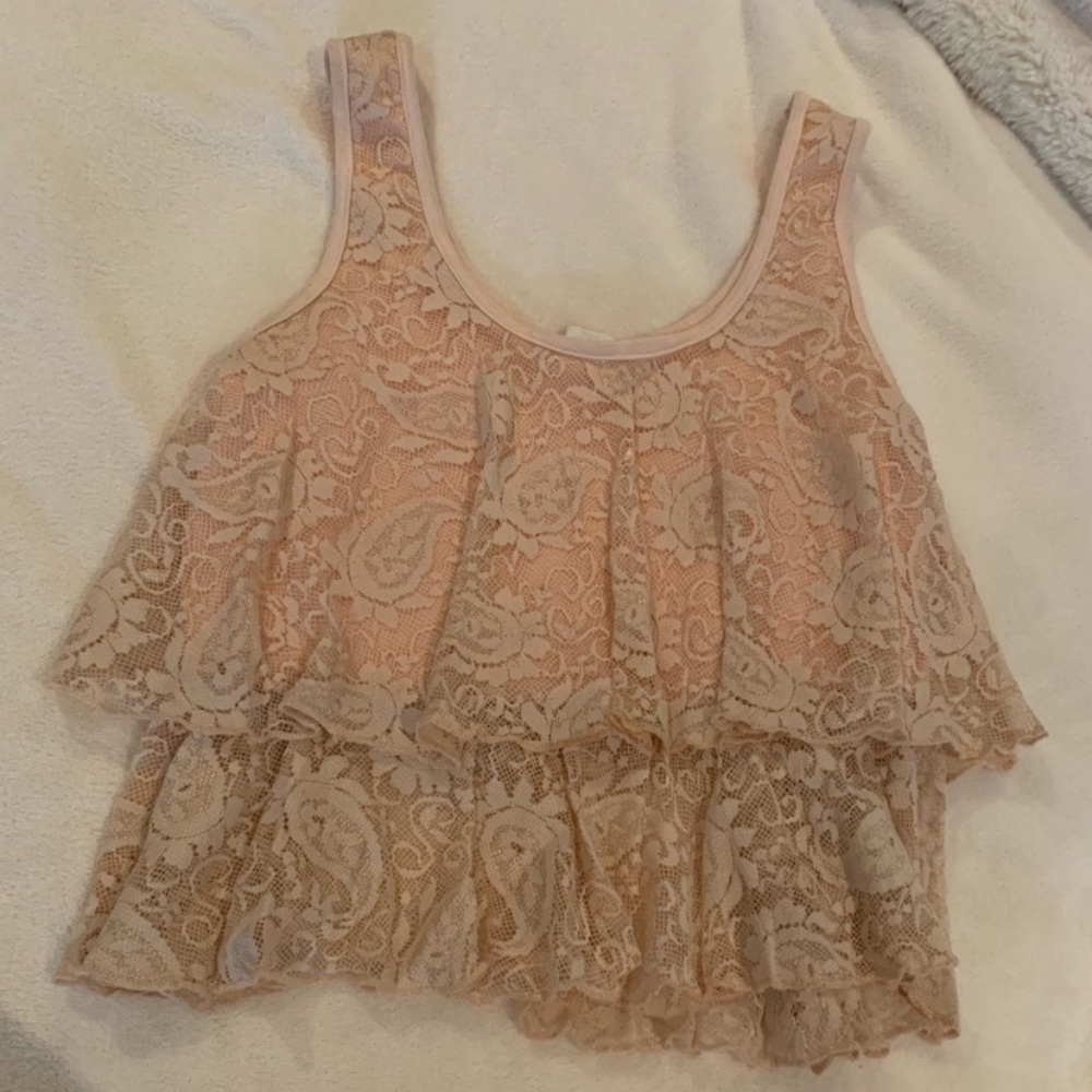 Cream / pink / salmon lace tiered crop top size xs